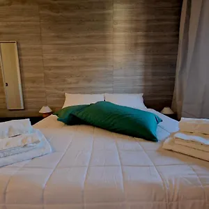 cambria-rooms-apartments.sicilyhotelsitaly.net/